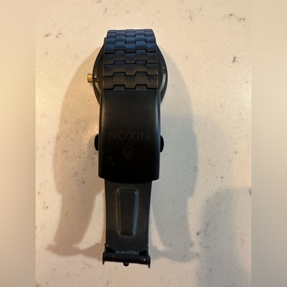 Nixon Black and Gold Timepiece - Picture 5 of 8